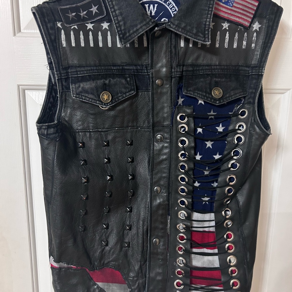 Wornstar custom Vest with American Flag Design